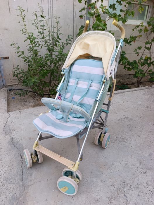 Продается коляска летняя