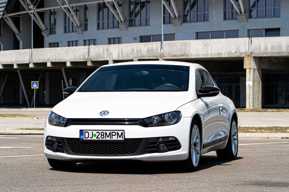 Volkswagen Scirocco 2.0 TDI DSG – 2010 – Alb – 209.000 km
