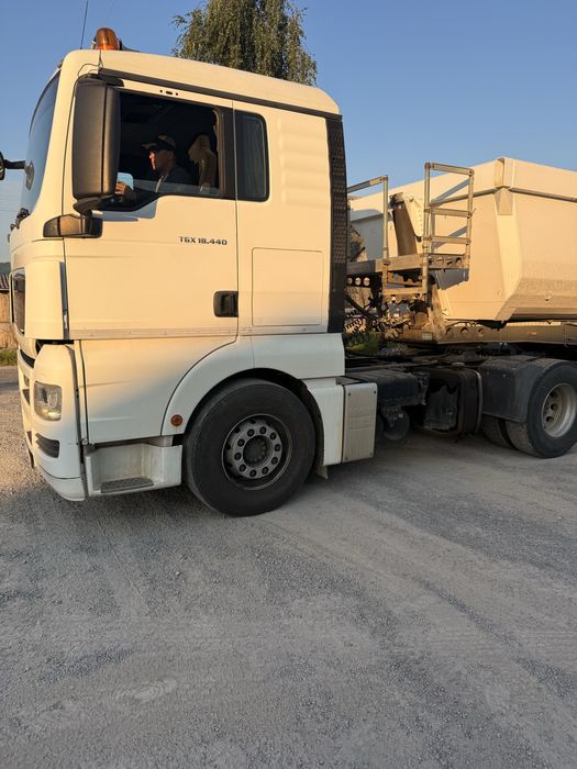 Cap tractor MAN anul 2009