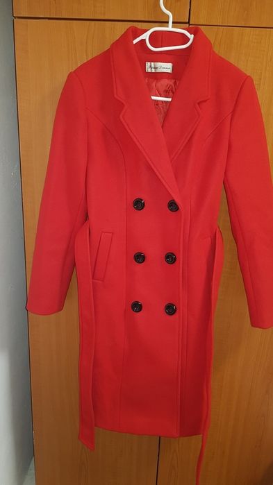 Palton dama .roșu