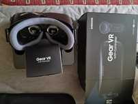 Gear VR cu controller (acceptă pana la S10+)