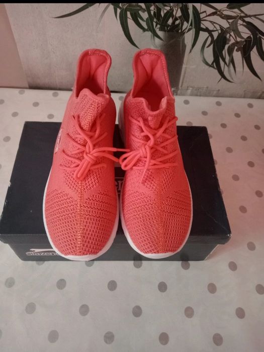 Slazenger Women Trainers Size 40-42