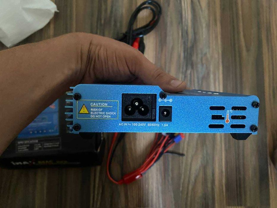 Imax b6 ac (балансирующее зарядное устройство)