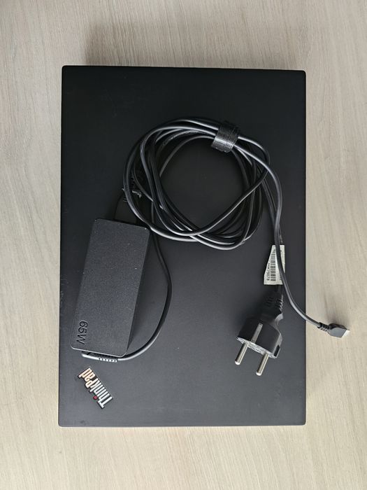 Laptop Business Lenovo T490s