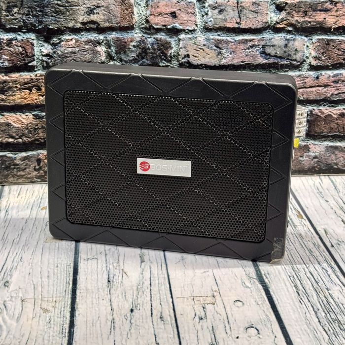 Сабуфер под сиденье