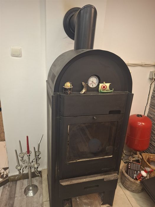 Termosemineu lemne si combustibil solid