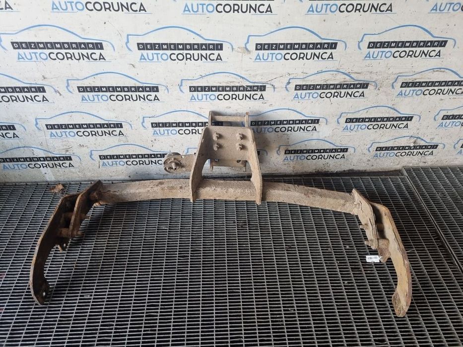 Carlig remorcare Toyota Hilux 2010 - 2015 4 Usi (1302) DOAR SUPORTUL CUI LIPSA