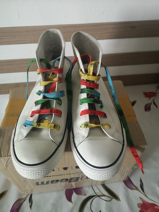 Heidi Klum. Pantofi sport piele naturalatip bascheti