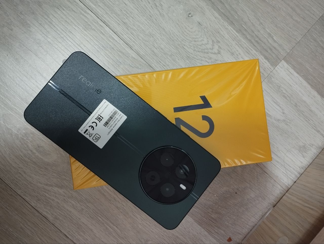 Realme 12 5g yengi ishlatilmagan
