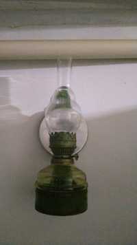Лампа керосиновая работает на солярке  пиши в смс