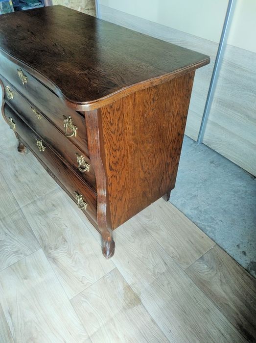 Comoda clasica furnir vintage