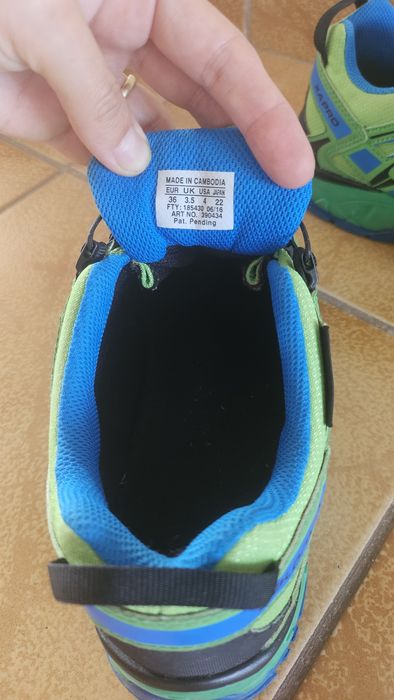 Vand ghete salomon copii marimea 36