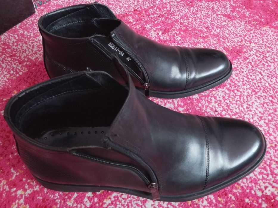 Ghete bărbați mărimea 42