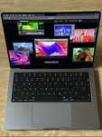 MacBook Pro M1 Pro 8-Core CPU and 14-Core GPU 16gb ram 512gb ssd piese
