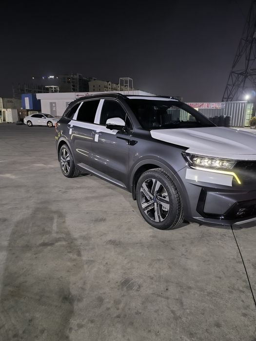 Kia.Sarento 2022 yil Bleak design Full.Pazison