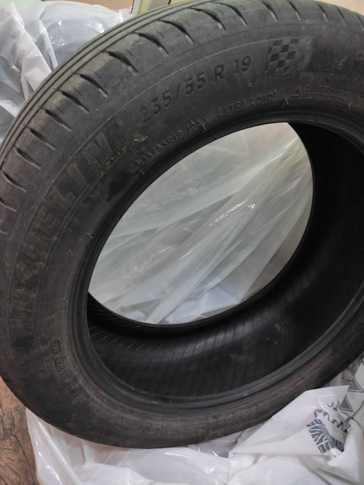 Автомобилни летни гуми 235/55/19