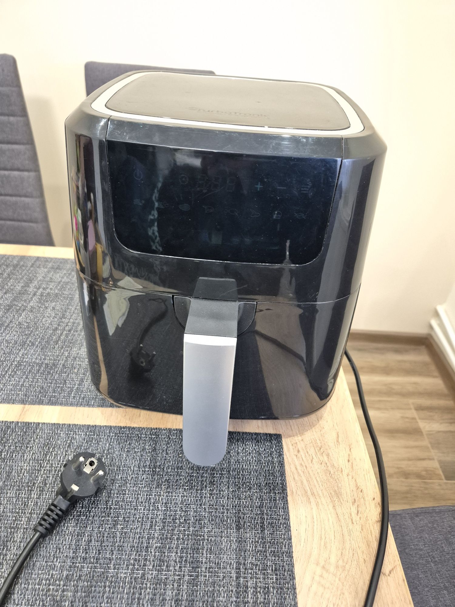 Air fryer  TurboTronic