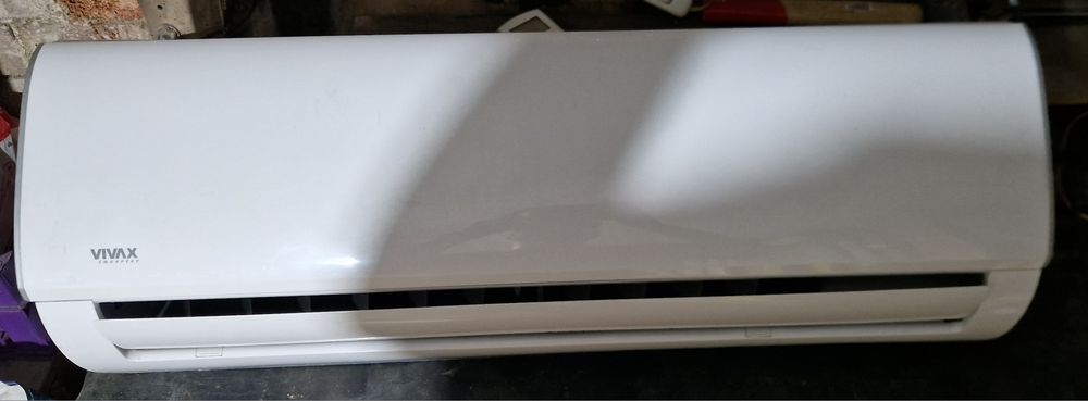 Aer Conditionat VIVAX M-Design  Wi-Fi Ready R32 Inverter 12000 BTU/h