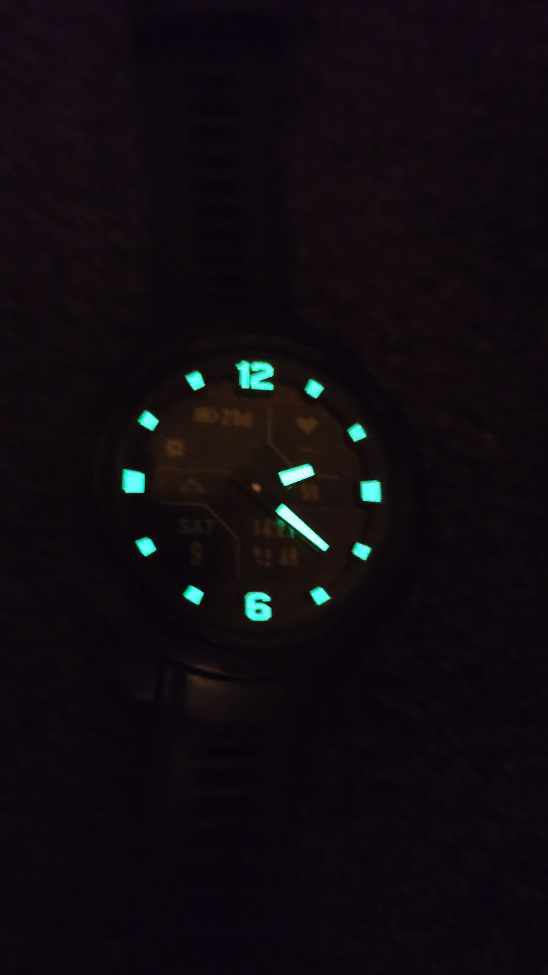 Garmin Instinct Crossover Solar версия Tactical