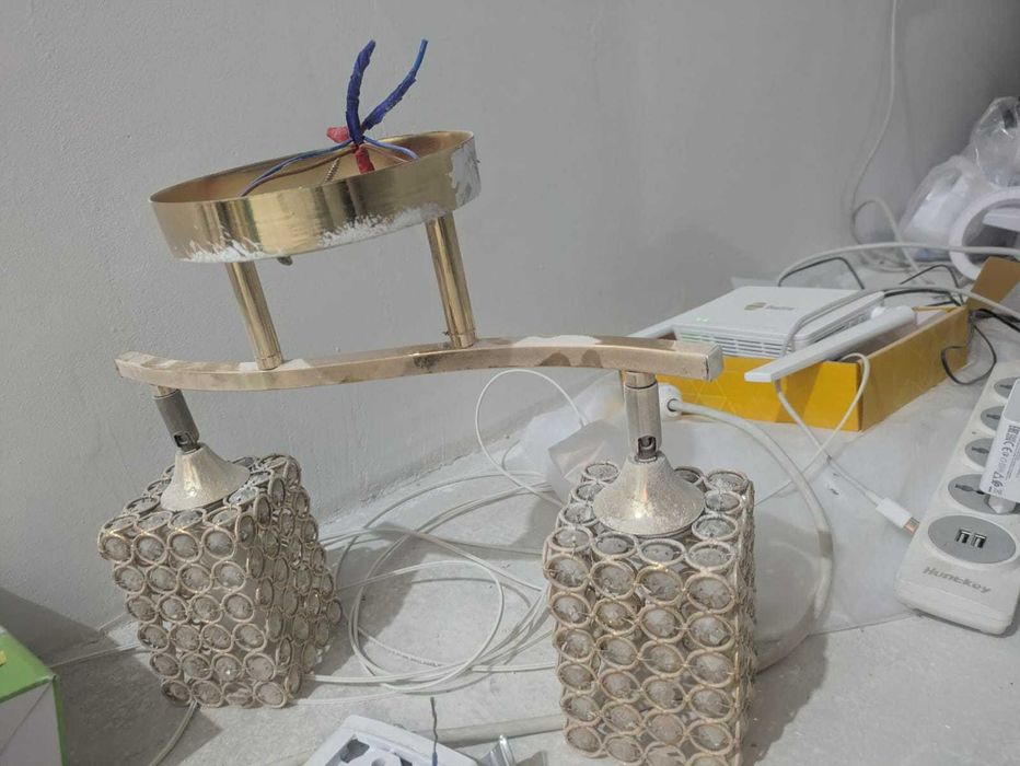 люстра , несколько все вместе за 10 000 тг 6 штук.