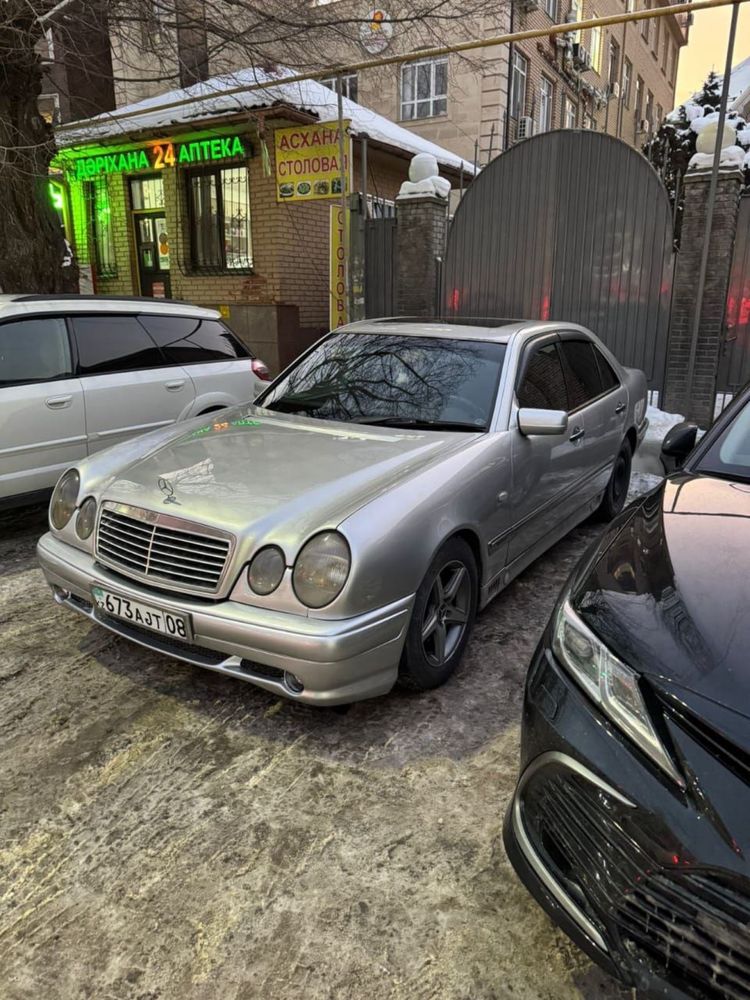 Бампер 210 е50 е55