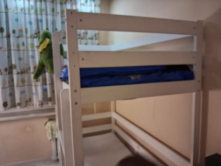 Продам двухъярусную кровать Анита