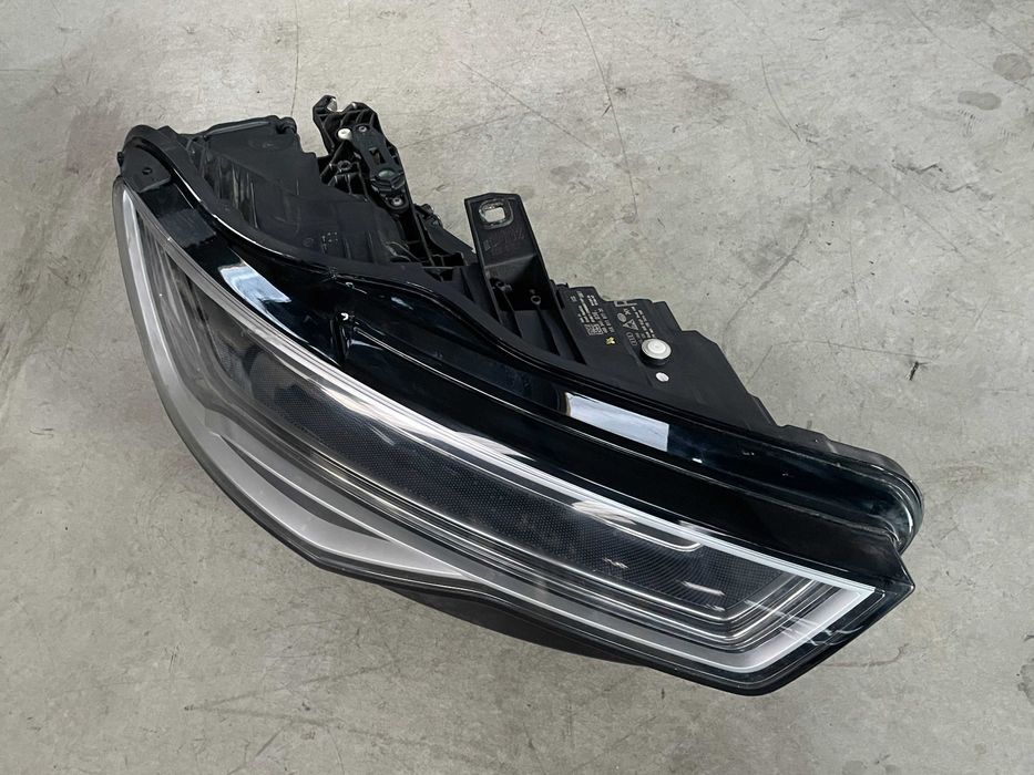 Far dreapta full led Audi A6 C7 cod 4G0941036 - vezi poze!!