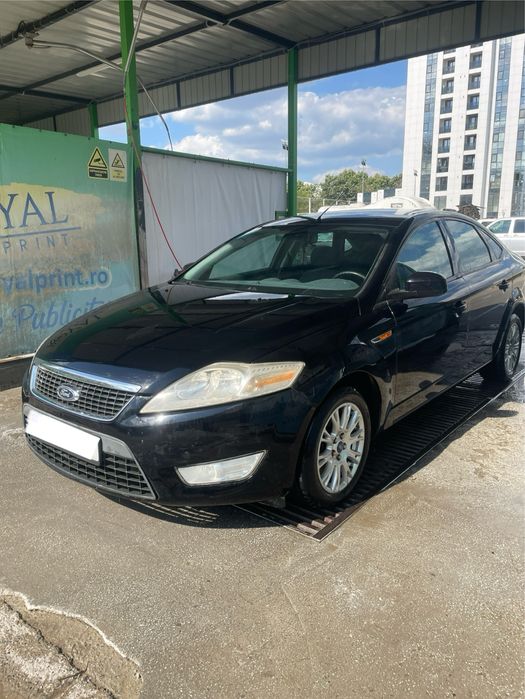 Ford Monde Mk4 2008