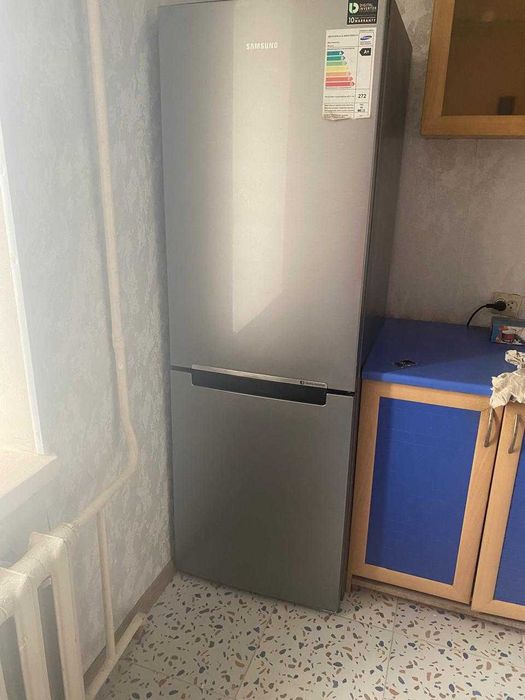 Продам холодильник SAMSUNG