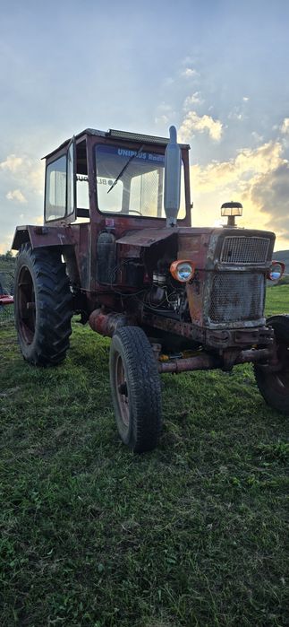 Vând tractor u650