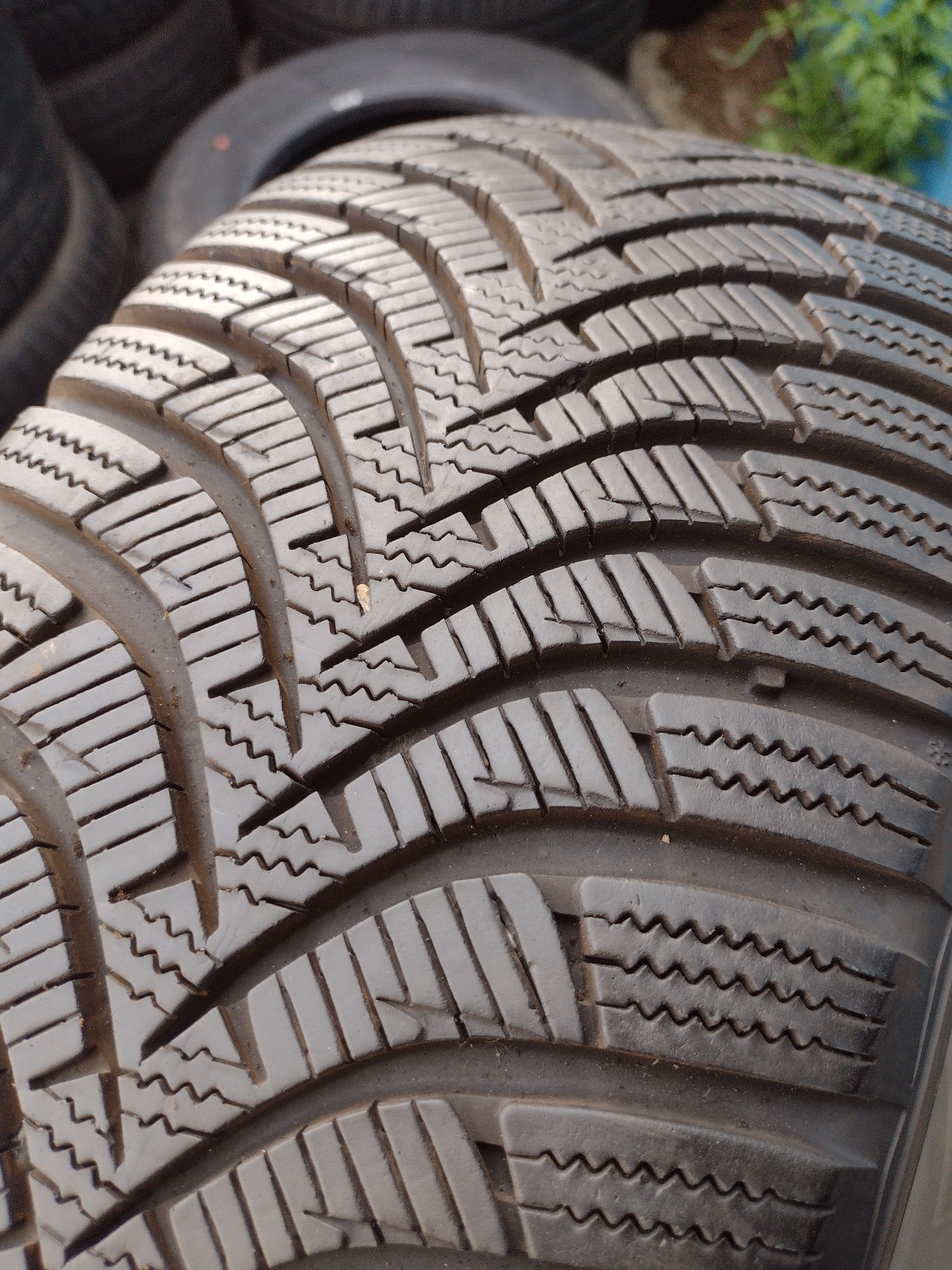 Почти нови 4бр.205/65/15 Hankook RS2 dot3422