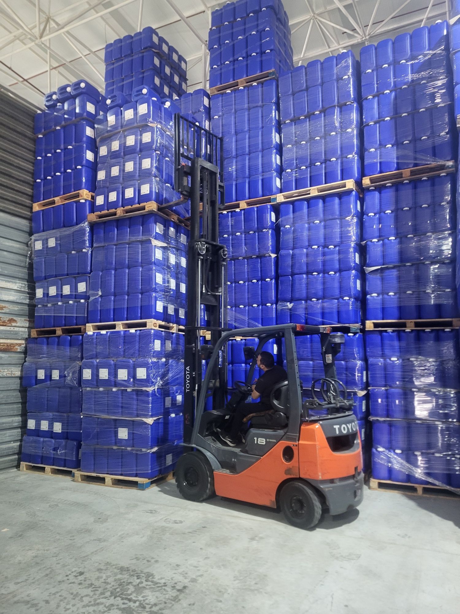 Kanistra optim 13000 somdan 20 litr
