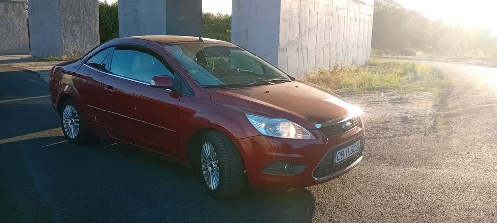 Vand Ford Focus decapotabil