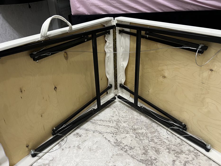 Кушетка (чемодан) для салона