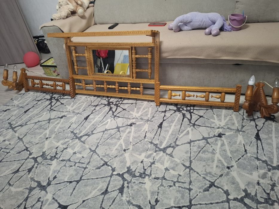 Vând cuier rustic vechi