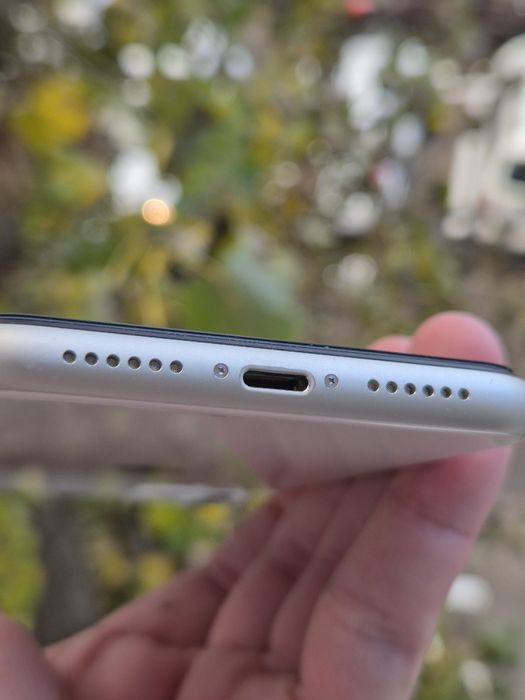 Iphone 11 White 64 GB