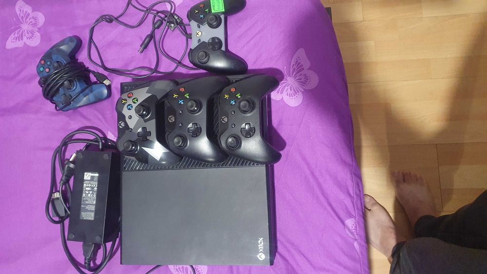 Lot Console PS4, Xbox One, PS3 modat