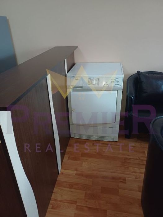 Дава се под наем Двустаен апартамент в Варна, Лятно кино Тракия - 60 кв.м за 408 € - Снимка #1