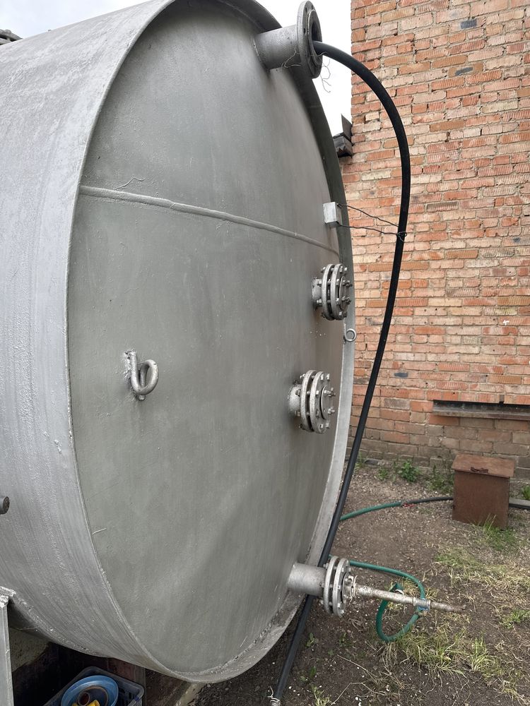 Продам бочку металлическую