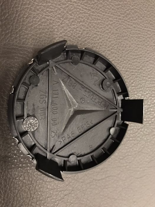 Capace janta Mercedes negru model nou