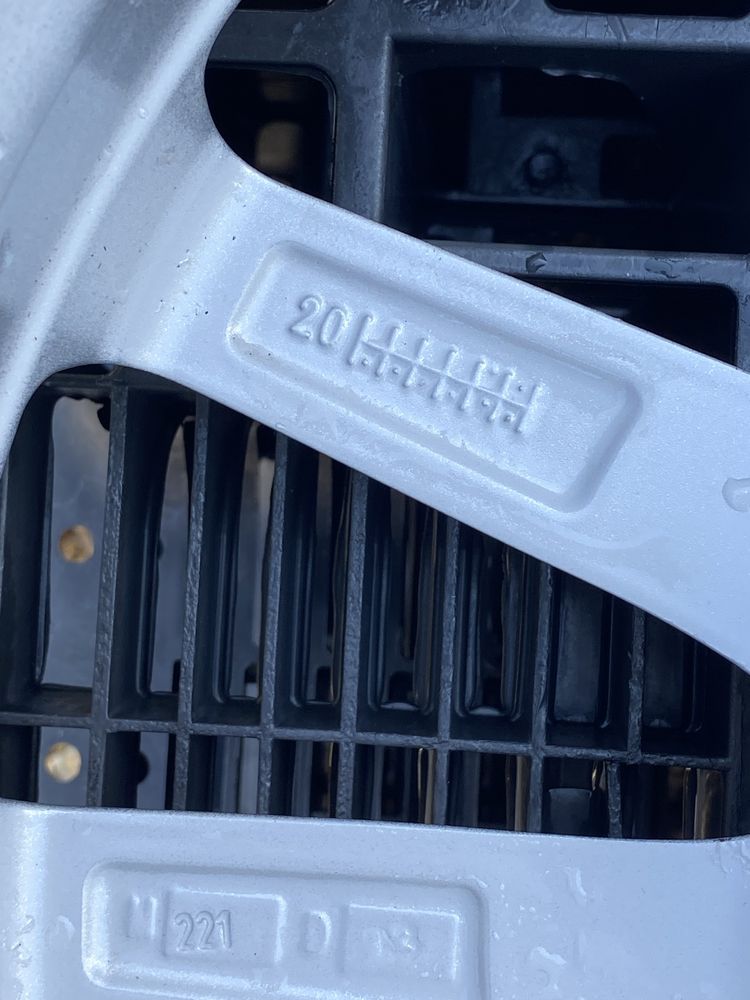 17 цола 5 х 108 мм Волво , Форд , Volvo , Ford