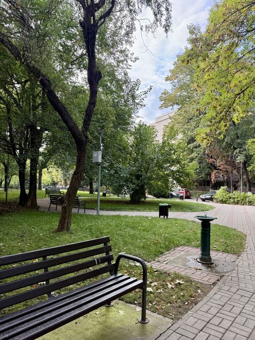 Bucuresti Orizont  3 nedecomandate 106000 euro