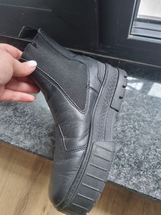 Ghete piele puma