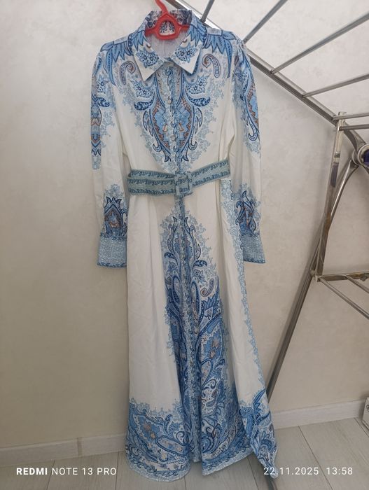 Женские вечерние платья