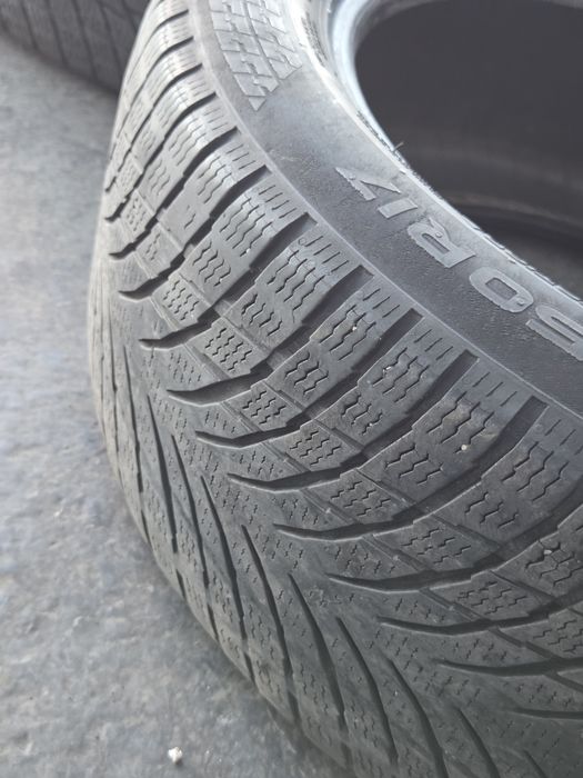 Set 4 anvelope iarnă 225/50/17
