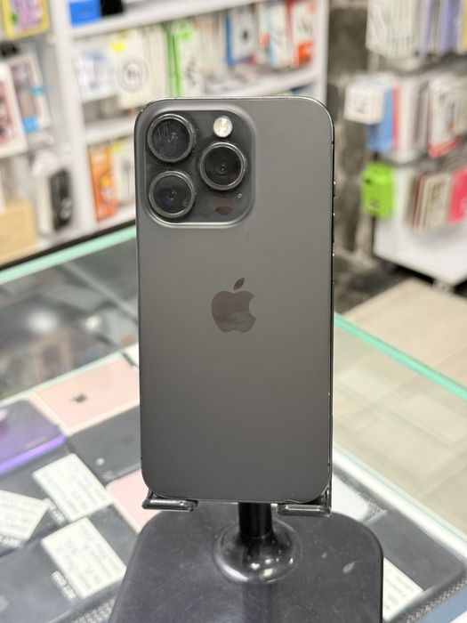Apple iPhone 15 Pro 128GB Black Titanium
