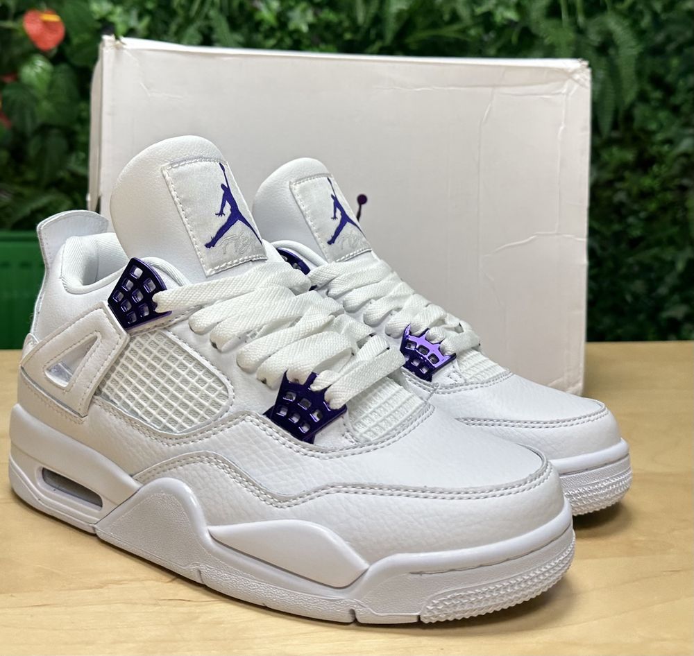 Jordan 4 Purple Metalic Marimi 36-47.5 in stoc acum