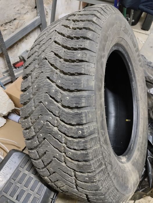 Резина зимняя с шипами