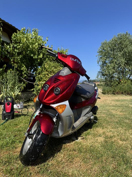 vand/schimb scuter hyosung sf50 49cmc