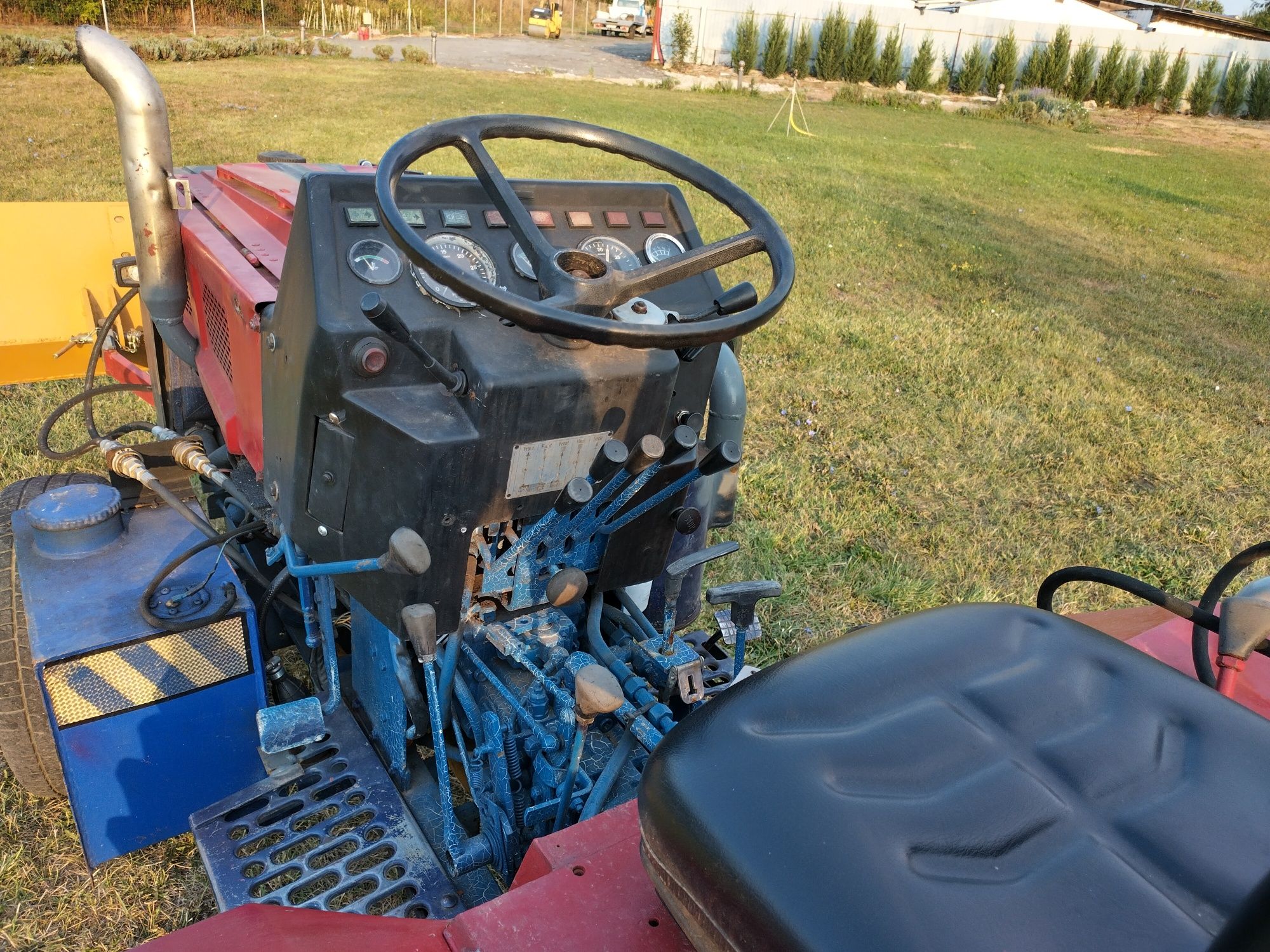 Tractor Holder P70  cupa,lift,freza,tocător vegetal ,cositoare